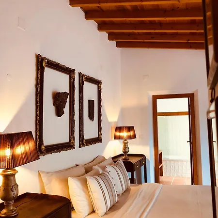 Casal Da Serrana * Obidos
